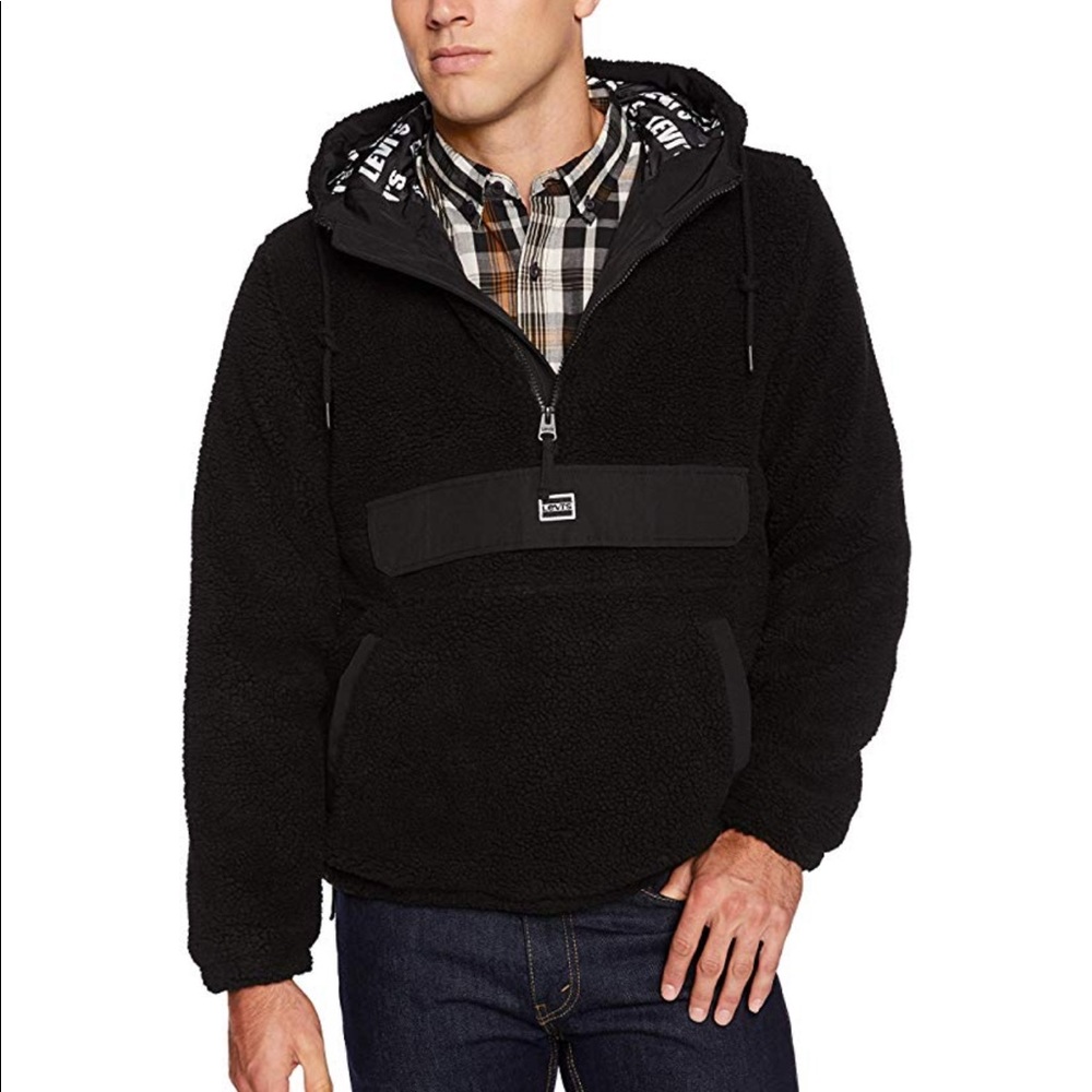 EUC mens Levi’s quarter zip Sherpa jacket M